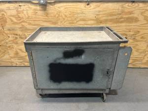 lot 83 image: WarehouseConstruction Cart