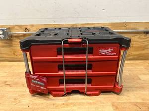 lot 120 image: MILWAUKEE PACKOUT 22 in. Modular 3-Drawer Tool Box with Metal Reinforced Corners