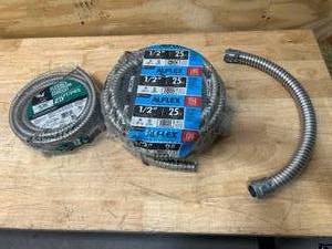 lot 127 image: Lot of Flexible Aluminum Conduit