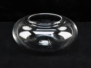 lot 222 image: Transparent Baccarat Vessel