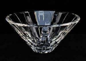 lot 228 image: Conical Crystal Serving Bowl by Waterford