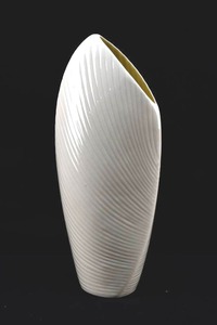 lot 246 image: Scalloped Vase by Belleek