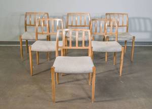 lot 138 image: Set of Six Mid-Century Modern Danish Wooden Chairs