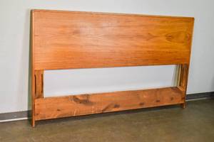 lot 139 image: Sleek Wooden Headboard