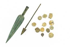 lot 410 image: Three Metal Artifacts
