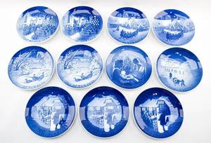lot 325 image: Set of 11 Christmas Collector Plates by Bing & Grondahl