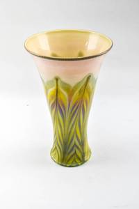 lot 333 image: Shimmering Art Glass Vase by Vandermark-Merritt