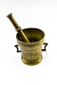 lot 384 image: Antique Dutch Bronze Mortar and Pestle