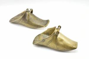 lot 395 image: Two Antique Bronze Spanish-Style Stirrups