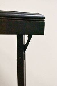 lot 125 image: 32 Wooden Cosco Card Table
