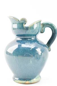 lot 376 image: Nine Asian Pottery Objects