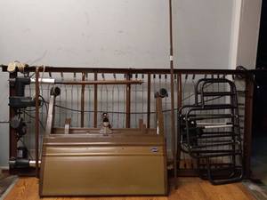 lot 31 image: ELECTRIC HOMECARE ADJUSTABLE HOSPITAL BED