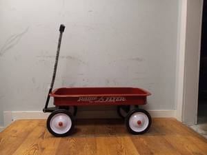 lot 47 image: NEW RADIO FLYER LITTLE RED TOY WAGON