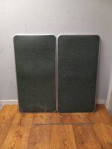 lot 49 image: 2 FOLDABLE TABLES