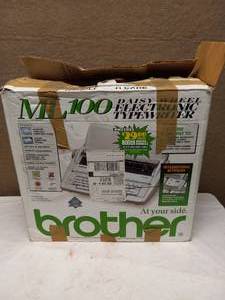lot 61 image: BROTHER ML 100 DAISY WHEEL ELECTRONIC TYPEWRITER