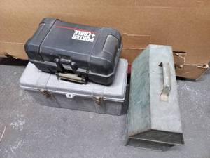lot 43 image: Tool Boxes