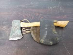 lot 87 image: Vintage Hatchet