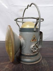 lot 81 image: Delta Electric Lantern