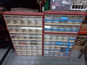 lot 140 image: Hardware Organizers