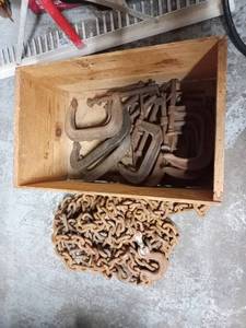 lot 141 image: Chains And Clamps