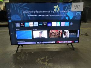lot 1012 image: Samsung - 43 Class CU7000 Crystal UHD 4K UHD Smart Tizen TV