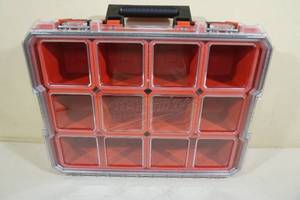 lot 103 image: Milwaukee 20 Jobsite Organizer