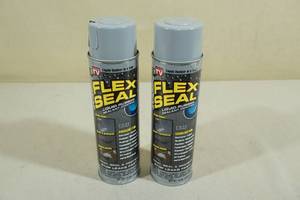 lot 118 image: 2 14oz Flex Seal Gray