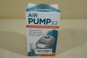 lot 139 image: Active Aqua 3.2 Air Pump