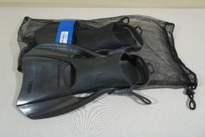 lot 202 image: US Divers Trek Fins -Size 10-13