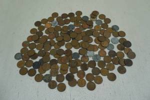 lot 222 image: Assorted Wheat Pennies - Some Steel