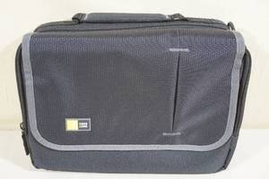 lot 239 image: Case Logic Bag