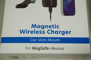 lot 26 image: JW Magnetic Wireless Charger for Car Vent