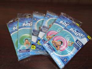 Lot of 6 H2OGO Frosted Neon Rings