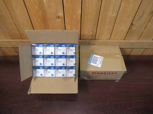 Lot of 24 40w Halogen Light Bulbs - Dimmable