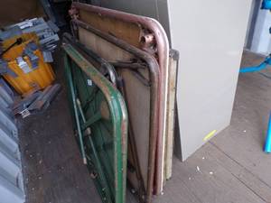 6 Folding Tables