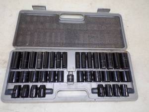 12 and 38 Sockets with case