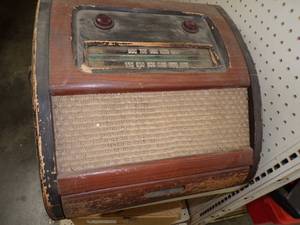 Vintage Philco Radio  Phonograph