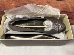 New Naturlizer Womes Shoes Size 6.5