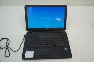 lot 46 image: laptop