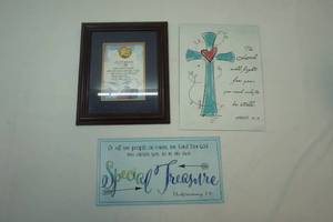 lot 71 image: wall decor