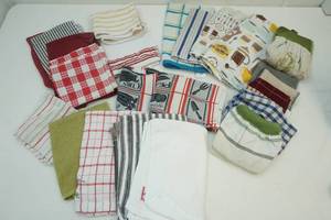lot 115 image: dish towels