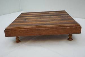 lot 162 image: butcher block cutting board