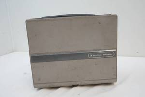 lot 212 image: 8mm projector