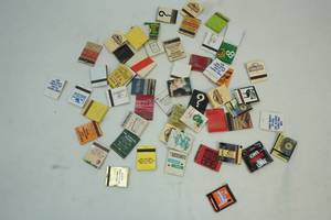 lot 273 image: vintage matchbook collection