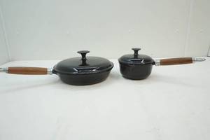 lot 288 image: Cast iron pans