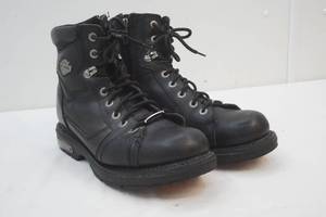 lot 299 image: Harley Davidson boots