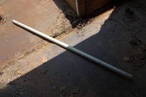 lot 10 image: Aluminum Bull Float Handle