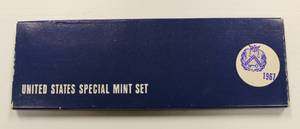 lot 5 image: 1967 U.S. Uncirculated Special Mint Set Quad T&R Kennedy Cherry Picker