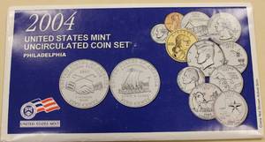 lot 21 image: 2004 U.S. Philadelphia Mint Uncirculated Coin Set