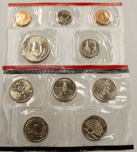 lot 72 image: U.S. Year 1999 Denver Mint Uncirculated Coin Set